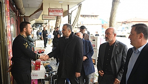 Başkan Adayı Toptaş, Köy Garajı’nda Esnaf ve Vatandaşlarla Bir Araya Geldi
