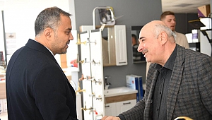 Başkan Adayı Toptaş, Şehit Abdullah Çavuş’ta Vatandaşlarla Buluştu