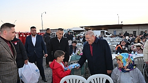 Başkan Mahçiçek, personel ve aileleriyle iftar sofrasını paylaştı