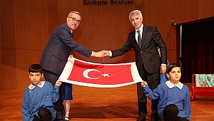“Her Şehide Bir İlmek” Projesinin Son İlmeğini Vali Ünlüer ve Başkan Güngör Attı