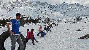 Öğrencilerin survivor parkuru