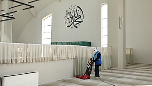 Onikişubat’ta camiler gül kokulu, Ramazan’lar huzurlu