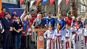 Osman Aşkın Bak: