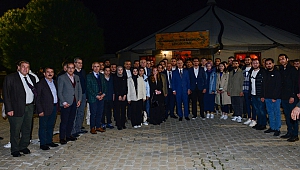 YÖK Başkanı Özvar KSÜ’yü Ziyaret Ederek Sahur Programında Öğrencilerle Bir Araya Geldi