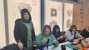 El emeği göz nuru ürünlerle evlerine ekmek götürüyorlar