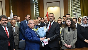 Onikişubat Belediye BaşkanıHanifi Toptaş, devir teslim töreniyle göreve başladı