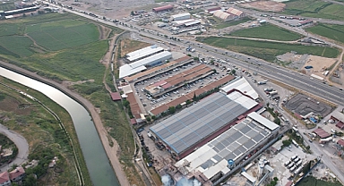 Kahramanmaraş'ta fabrika yangınının boyutu gün ağarınca ortaya çıktı