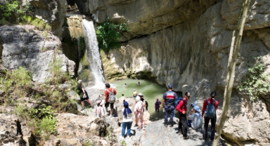 Büyükşehir Doğaseverleri Galgamaç Şelalesi’nde Buluşturdu