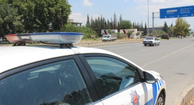 Kontrolsüz Şekilde Yola Fırlayan Yaşlı Adam Hayatını Kaybetti