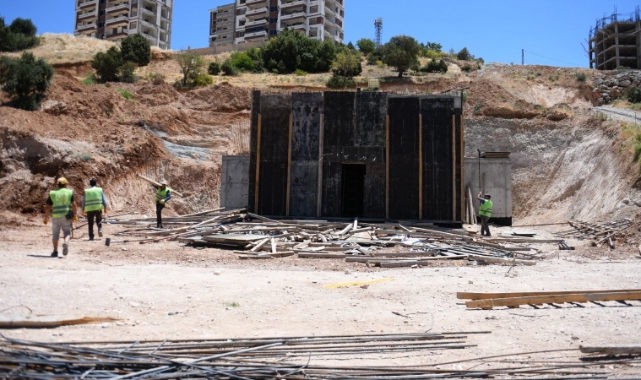 Şehir Merkezinde Altyapı Seferberliği Sürüyor