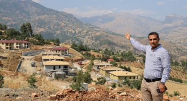 Depremde Dev Kayaların Yuvarlandığı Köye Deprem Konutları