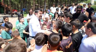 Dulkadiroğlu'nda Gençler Değerler Eğitimi Yaz Okulu'nu Coşkuyla Tamamladı