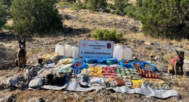 Kahramanmaraş'ta Terör Operasyonunda Yaşam Malzemeleri Ele Geçirildi