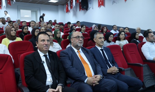 Başkan Akpınar: “Gençlerimiz Bilimin Işığında, Erdem ve Ahlak Çerçevesinde Yetişsin”