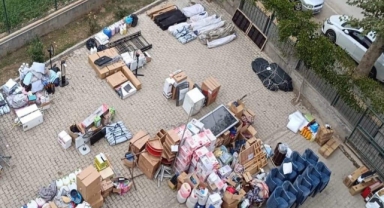 Deprem Malzemelerini Stoklayıp Satan 1'i Öğretmen 4 Şüpheli Tutuklandı