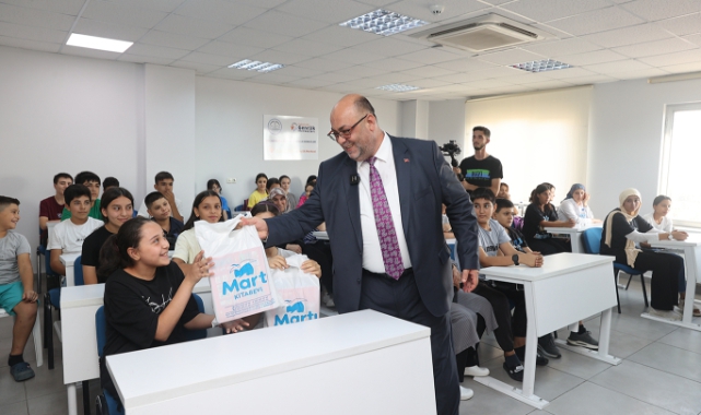 Dulkadiroğlu Belediyesi'nden Gençlere Tam Destek: