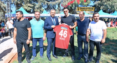 Geleneksel Güreşin Kalbi Türkiye Şampiyonası İle Onikişubat’ta Attı