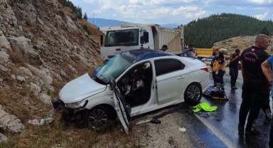 Kahramanmaraş'ta Trafik Kazası: İki Sözleşmeli Er Hayatını Kaybetti