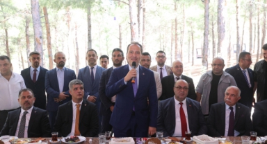 Yeniden Refah Partisi Genel Başkanı Dr. Fatih Erbakan, Dulkadiroğlu Belediyesi’ni Ziyaret Etti