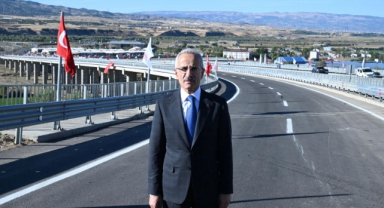 İki Dev Projede İmzalar Atılıyor