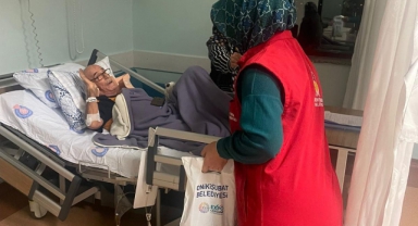 Onikişubat Belediyesi, Hasta ve Yakınlarına Moral Oldu