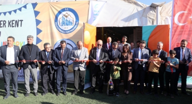 Dulkadiroğlu’nda Konteyner Kent Çocuk Oyun Parkı Açılışı