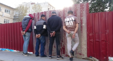 'Dur' İhtarına Uymayıp Kaçan Sürücünün Aracından Uyuşturucu Çıktı