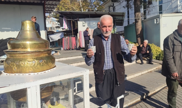 Kahramanmaraş'ın 41 Yıllık Salepçisi İnsanların İçini Isıtıyor