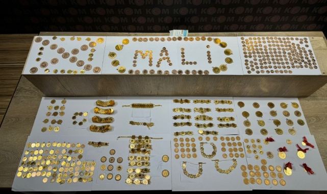 Kahramanmaraş'ta Gramajı İle Oynanmış 686 Parça Altın Ele Geçirildi
