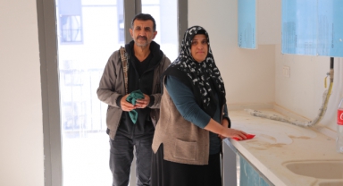 Kahramanmaraşlı Depremzede: “Hayalimizdeki Bir Ev, Böyle Bir Ev Alamazdık”