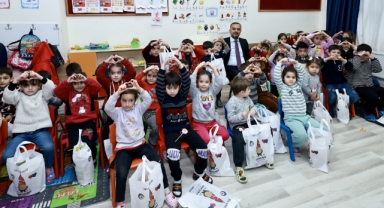 Başkan Toptaş’tan Öğrencilere Sıcak Dokunuş