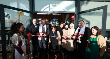 Onikişubat Belediyesi, Bae Büyükelçiliği ve Deniz Feneri Derneği Desteğiyle Seramik Kursu Açtı