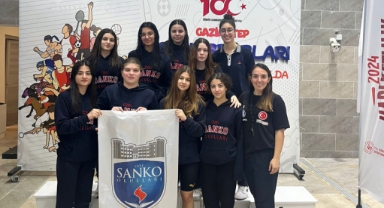 SANKO Okulları Yüzmede Şampiyon Oldu
