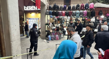 Kahramanmaraş'ta Telefon Kılıfını Beğenmeyen Şahıs Dükkana Ateş Açtı: 2 Yaralı