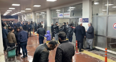 33 Kız Öğrenci Zehirlenme Şüphesiyle Hastaneye Kaldırıldı