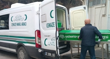 Eski Eşi Tarafından Öldürülen Kadının Cenazesi Ailesine Teslim Edildi