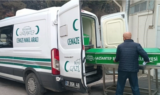 Eski Eşi Tarafından Öldürülen Kadının Cenazesi Ailesine Teslim Edildi