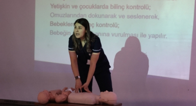 SANKO Üniversitesi Hastanesi Tarafından Gaziantep OSB Koleji Öğrencilerine İlk Yardımın Önemi Anlatıldı