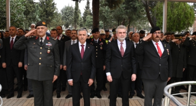 110. Yılında Çanakkale Zaferi ve Aziz Şehitler Dualarla Yâd Edildi