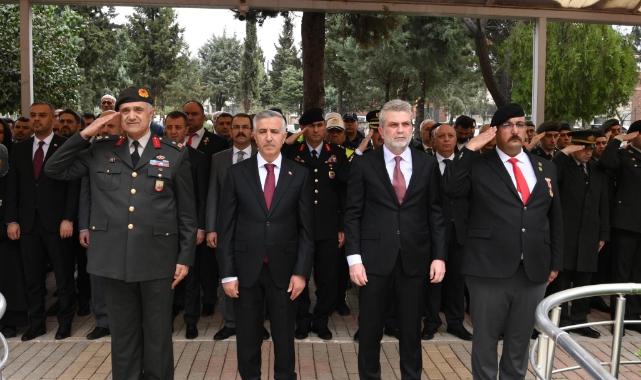110. Yılında Çanakkale Zaferi ve Aziz Şehitler Dualarla Yâd Edildi