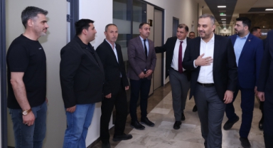Başkan Toptaş, Belediye Personeliyle Bayramlaştı