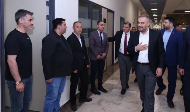 Başkan Toptaş, Belediye Personeliyle Bayramlaştı