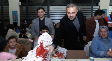 Başkan Toptaş,Yetim Çocuklarla İftar Sofrasında Buluştu