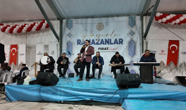 Binler Ramazan’ın İlk Günü Milli İrade Meydanı’ndaki Gönül Sofrasında Buluştu