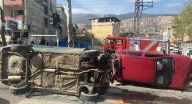 Kahramanmaraş'ta Trafik Kazası: 3 Yaralı