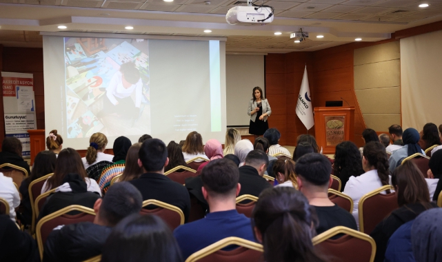 Sanko Üniversitesi’nde “Sanat ve Sağlık Bilimi” Konulu Söyleşi Programı Düzenlendi