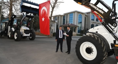 Türkoğlu’nda Dev Kazıcılarla Daha Etkin ve Hızlı Hizmet