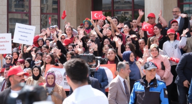 Farkındalık İçin Yürüdüler, Umutları Gökyüzüne Uçurdular