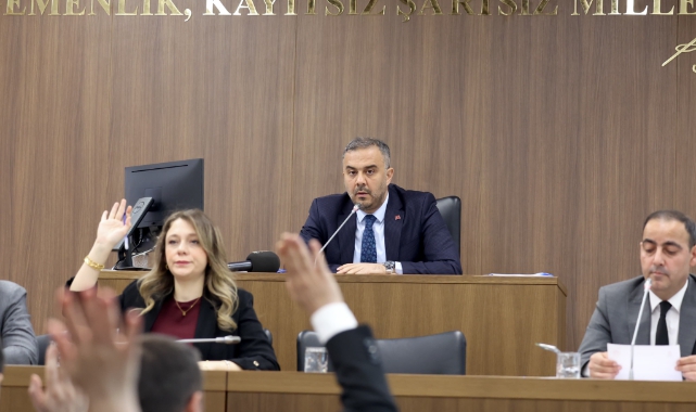Onikişubat Belediye Meclisi, Vefat Eden Menderes Akıllı’yı Unutmadı