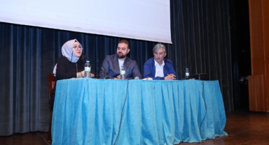 Onikişubat Okuyor Söyleşisi İle Edebiyat Rüzgarı Esti